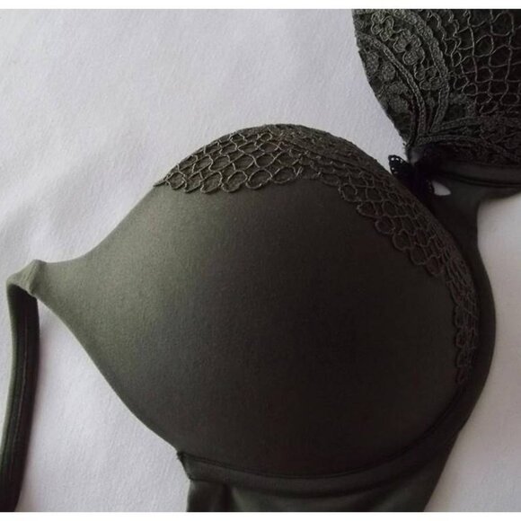 Victoria’s Secret® ‘BBV’ Perfect Shape Lace Butterfly Detail Bra Size 34D - Picture 10 of 10